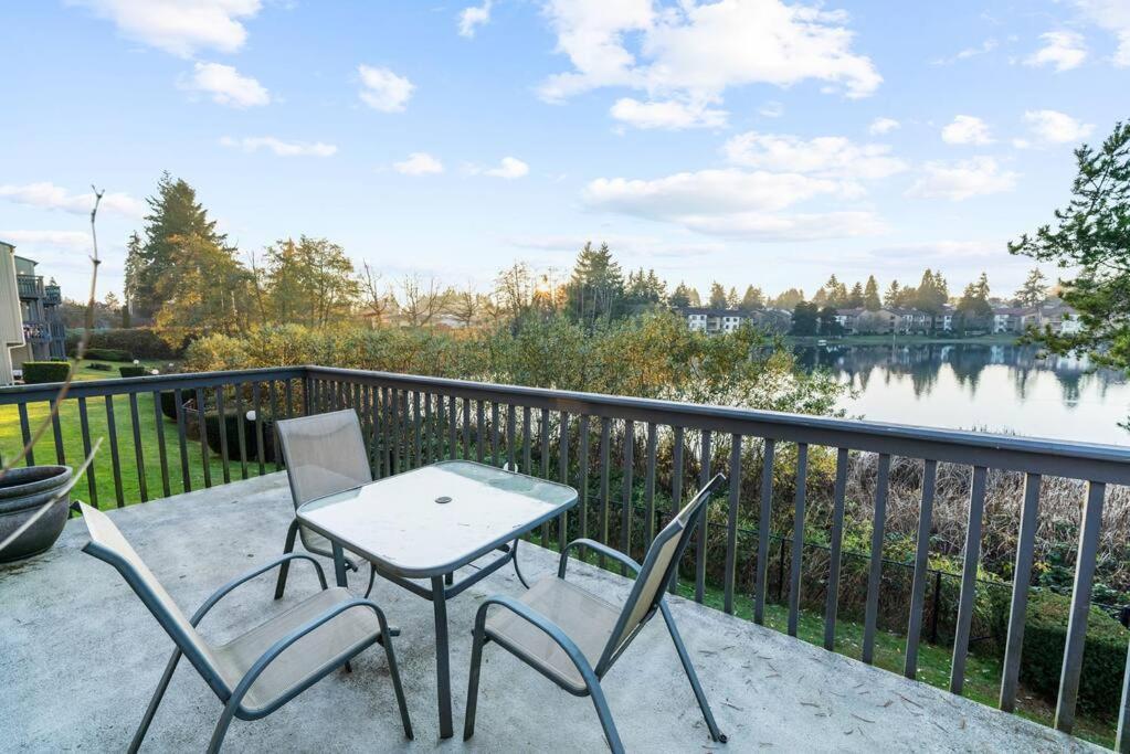 Apartment Casa Bella Homes - Floor 2-br 1 Bath Condo, Centrally Located