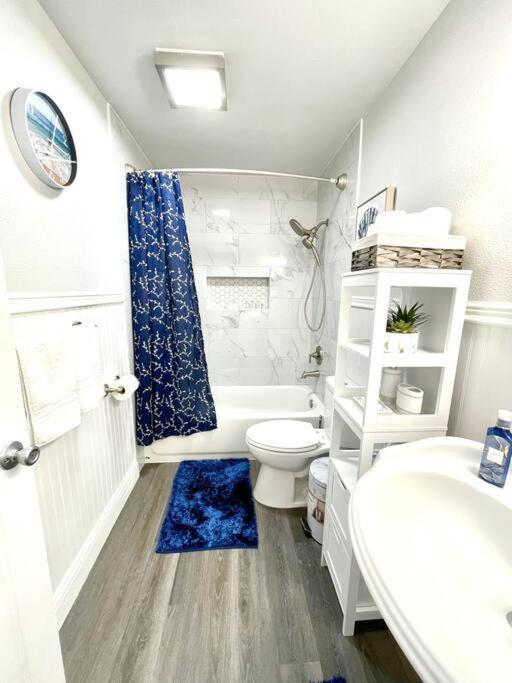 Casa Bella Homes - Floor 2-br 1 Bath Condo, Centrally Located Apartamento